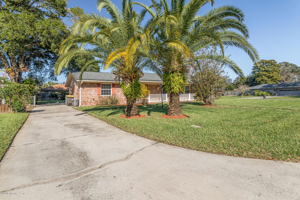 5755 Fort Sumter Rd, Jacksonville, FL 32210 - photo 1