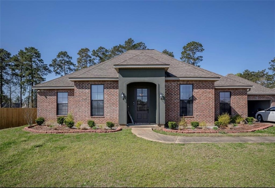 205 Woodwind Dr, Pineville, LA 71360 - photo 1