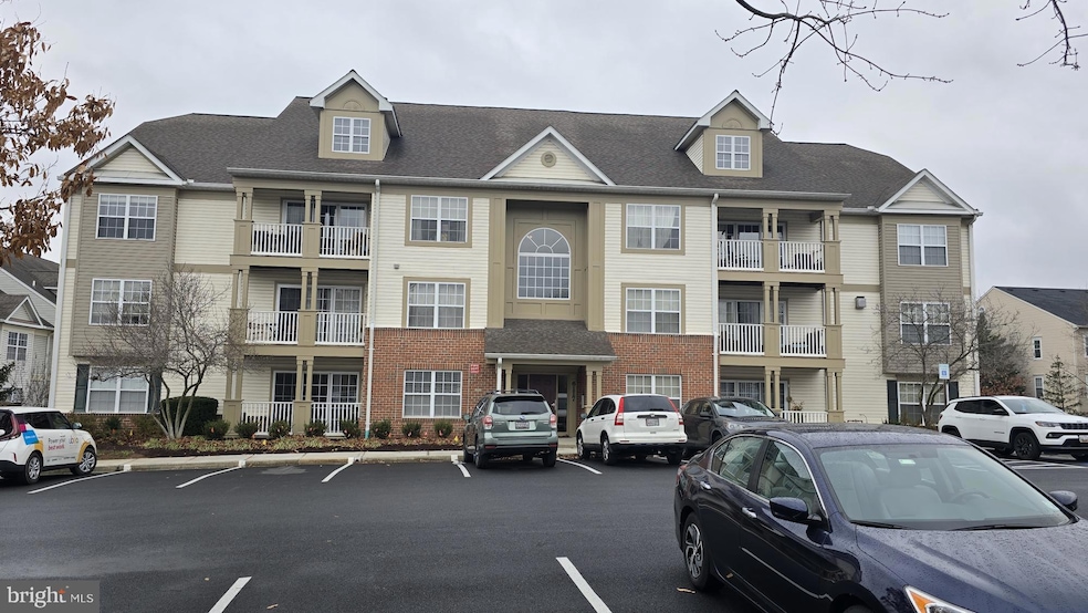 6117 Springwater Place unit 1723, Frederick, MD 21701 - photo 1