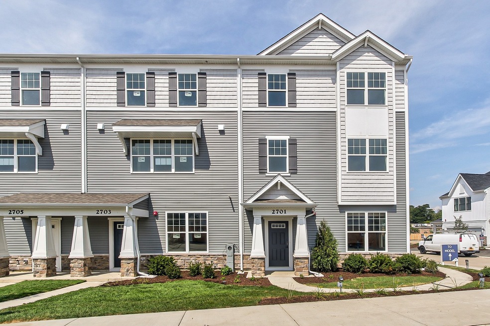 2701 Lily Ln, Rolling Meadows, IL 60008 - photo 1