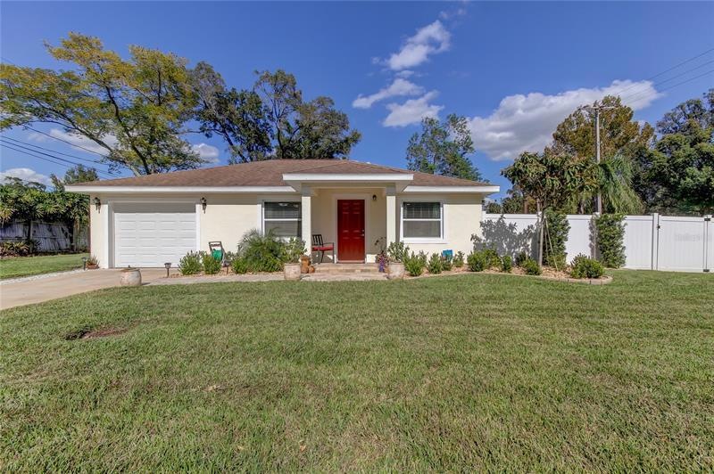 3601 Beechwood Blvd, Tampa, FL 33619 - photo 1