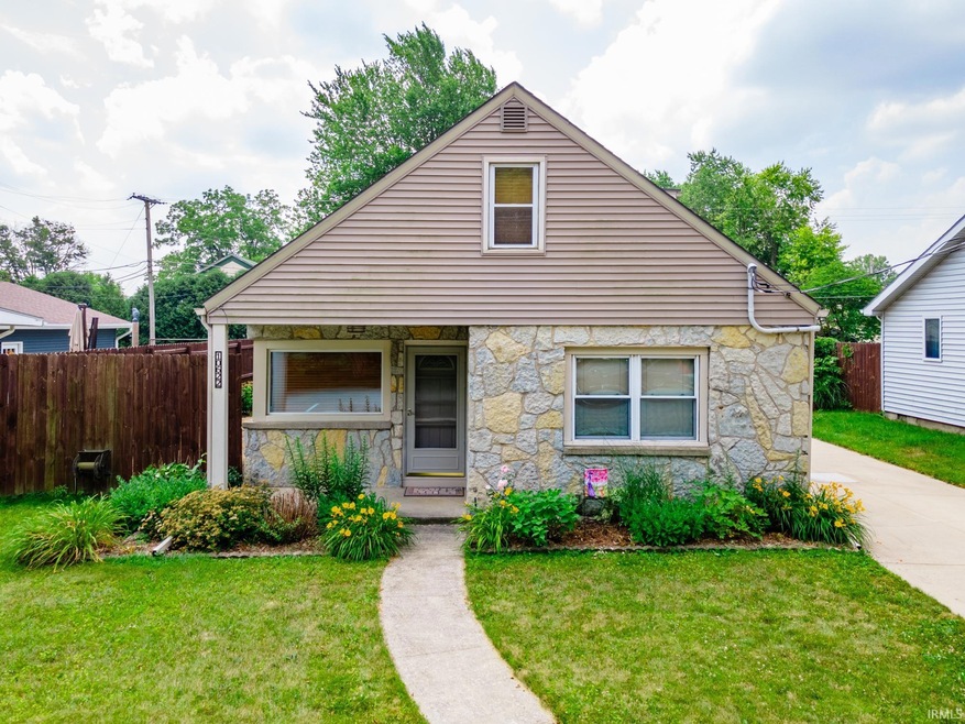 10622 Walnut St, Leo, IN 46765 - photo 1