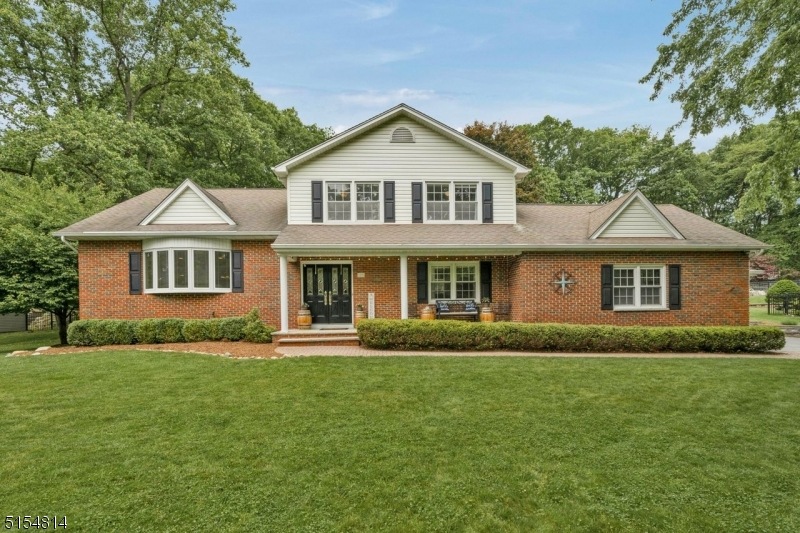 35 Joshua Dr, Ramsey, NJ 07446 - photo 1