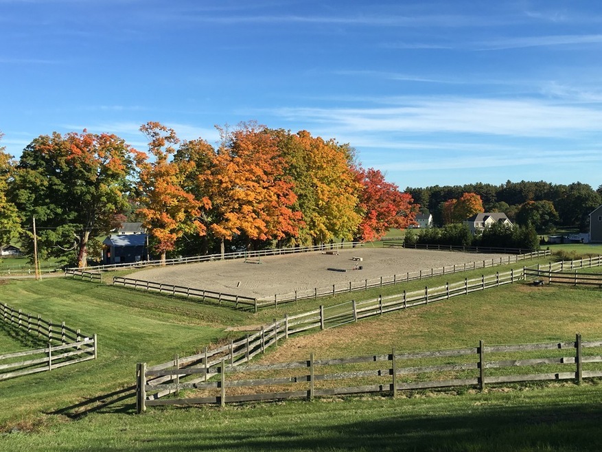 370 Goss Ln, Lancaster, MA 01523 - photo 1