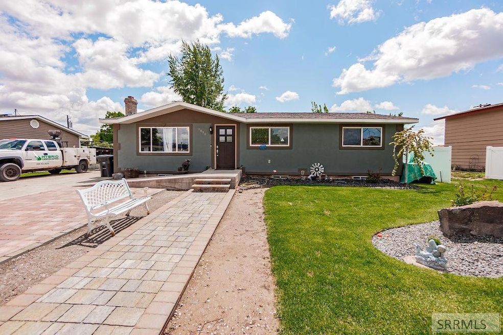 Sold • Co-Listing Agent
