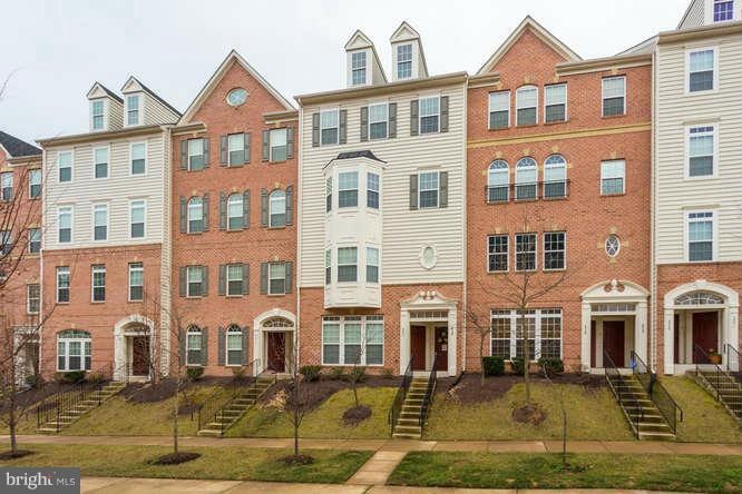 2523 Eastbourne Dr unit 248, Woodbridge, VA 22191 - photo 1