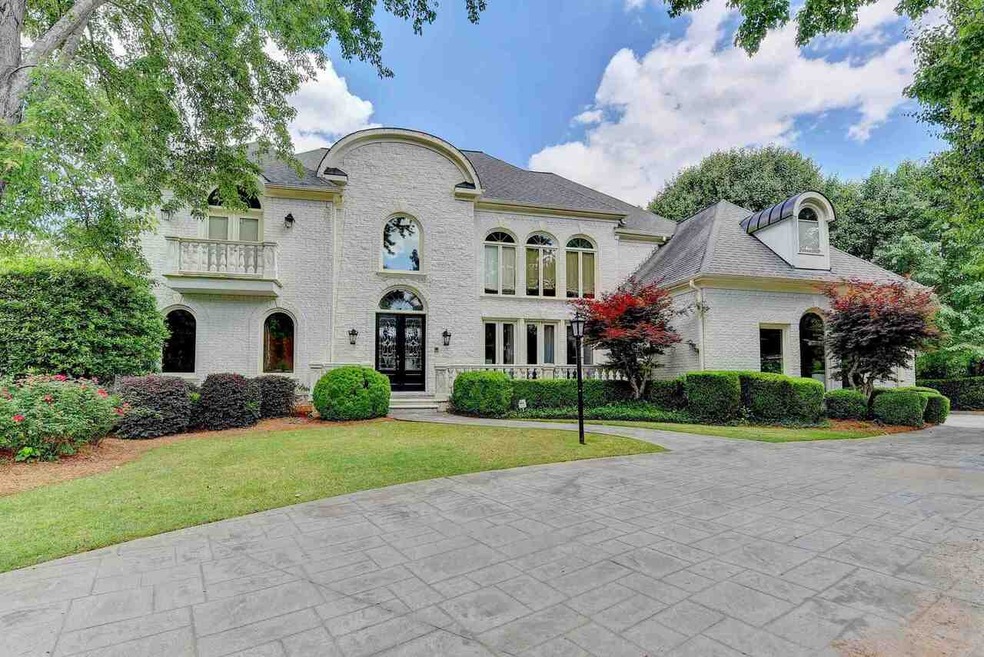 645 Falls Bay Ct, Alpharetta, GA 30022 - photo 1