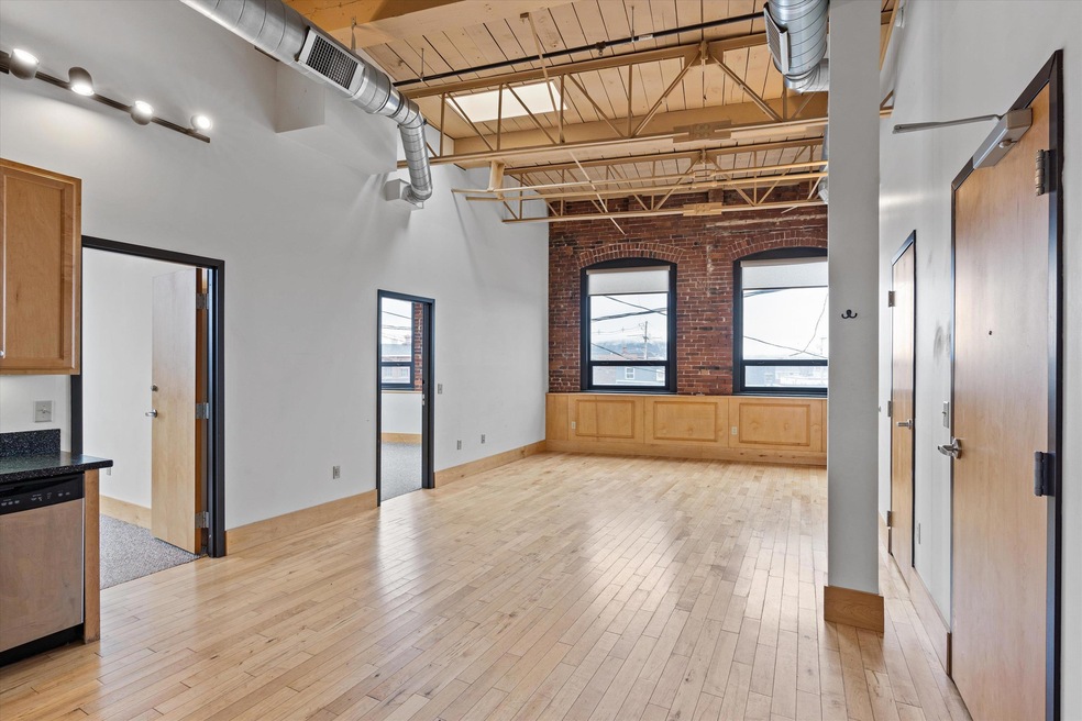 7 Emerald St unit 203, Keene, NH 03431 - photo 1