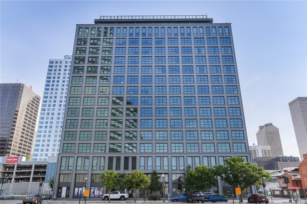 Building front façade