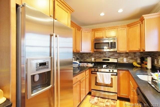 42 Stuart Ave unit B1, Norwalk, CT 06850 - photo 1