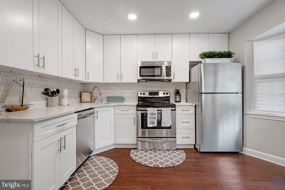 1639 Hart Ct unit 115, Crofton, MD 21114 - photo 1