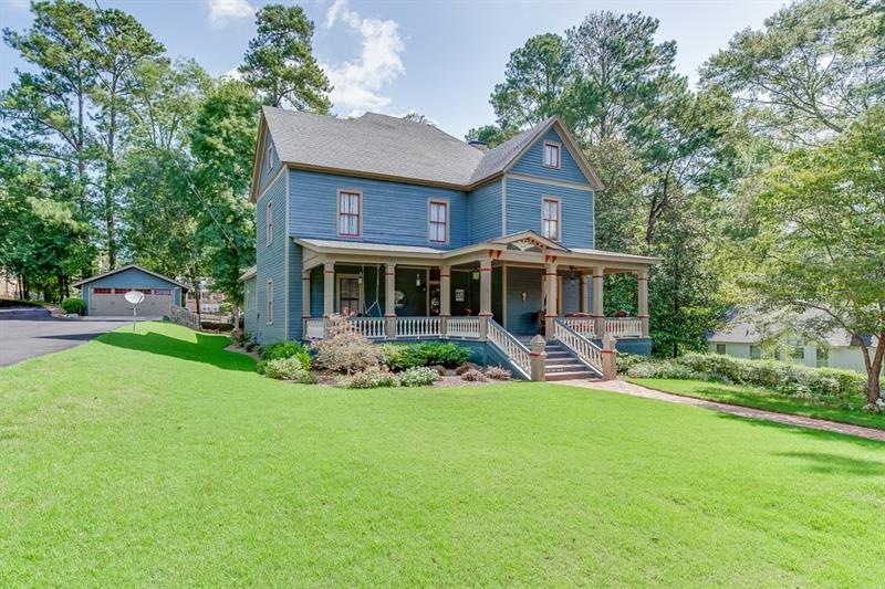 154 Martin St, Jefferson, GA 30549 - photo 1