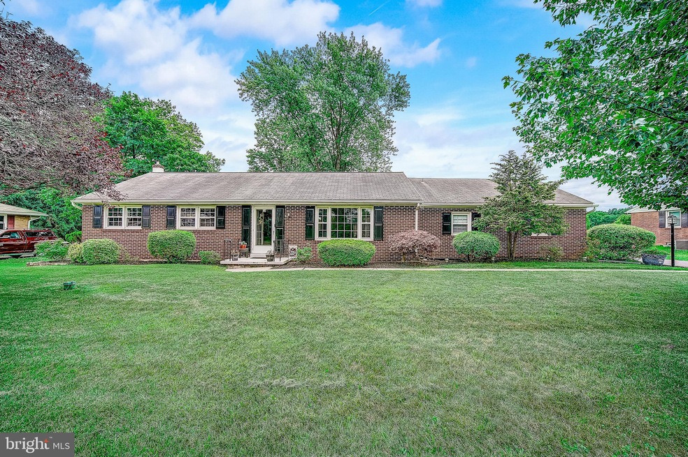 14 Highland Rd, Sellersville, PA 18960 - photo 1