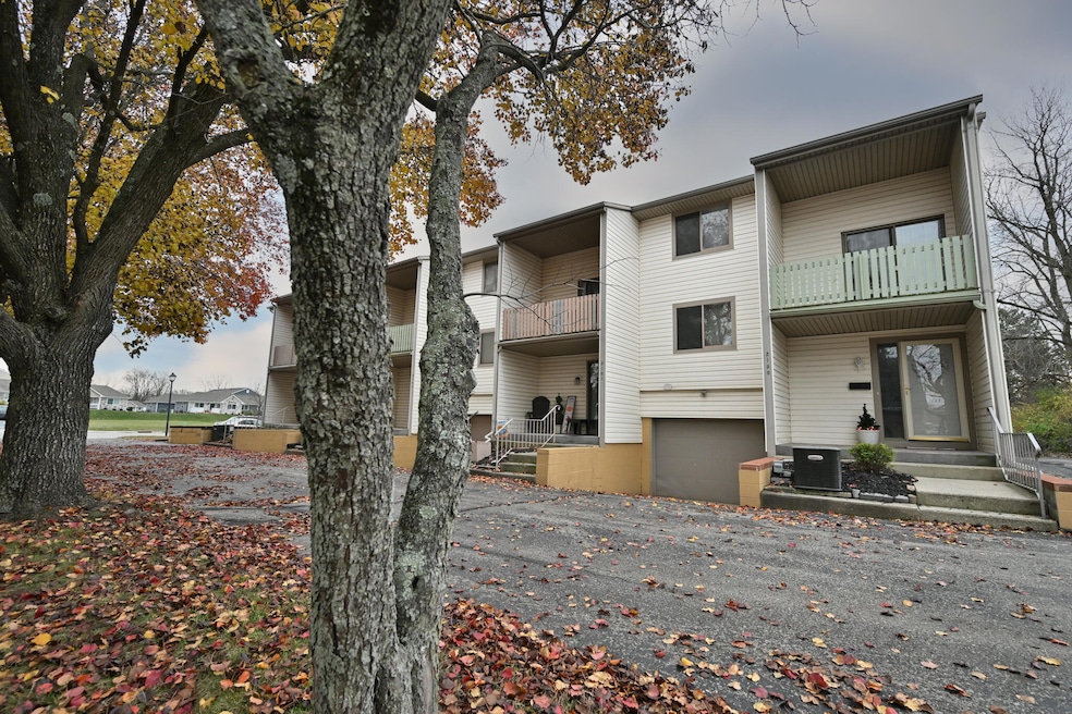 2159 Olympic St, Springfield, OH 45503 - photo 1