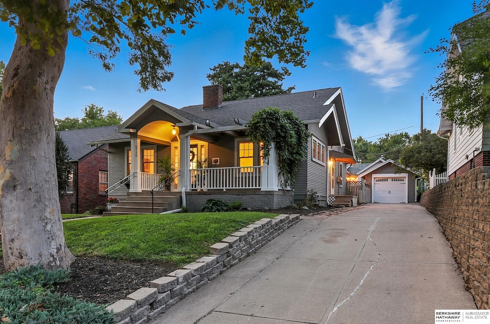 Pending $385,000 • Co-Listing Agent