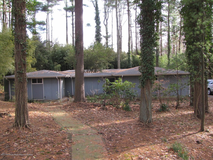 1 Walnut Hollow Ln, Lincroft, NJ 07738 - photo 1