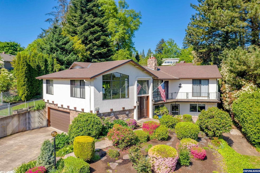 3377 13th St SE, Salem, OR 97302 - photo 1