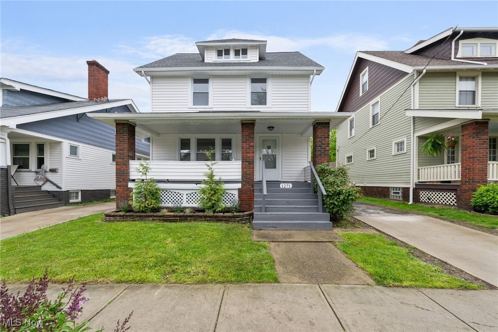 Under Contract $274,900 • Co-Listing Agent