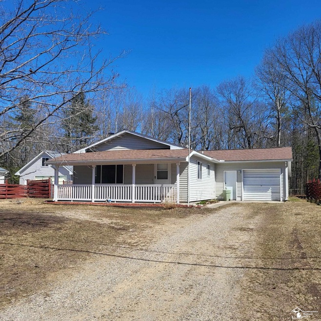 6826 Cedar Lake Rd, Oscoda, MI 48750 - photo 1