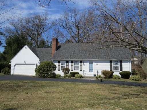 322 Blueberry Hill Rd, Longmeadow, MA 01106 - photo 1