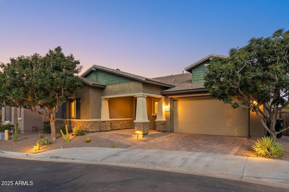 1432 E Pedro Rd, Phoenix, AZ 85042 - photo 1