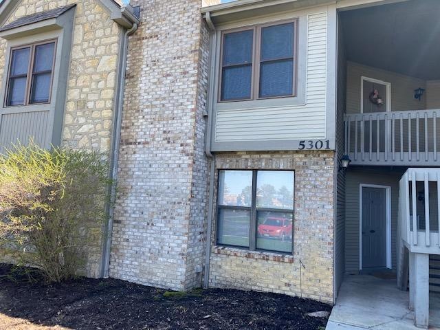 5301 A Stonemeadow front door