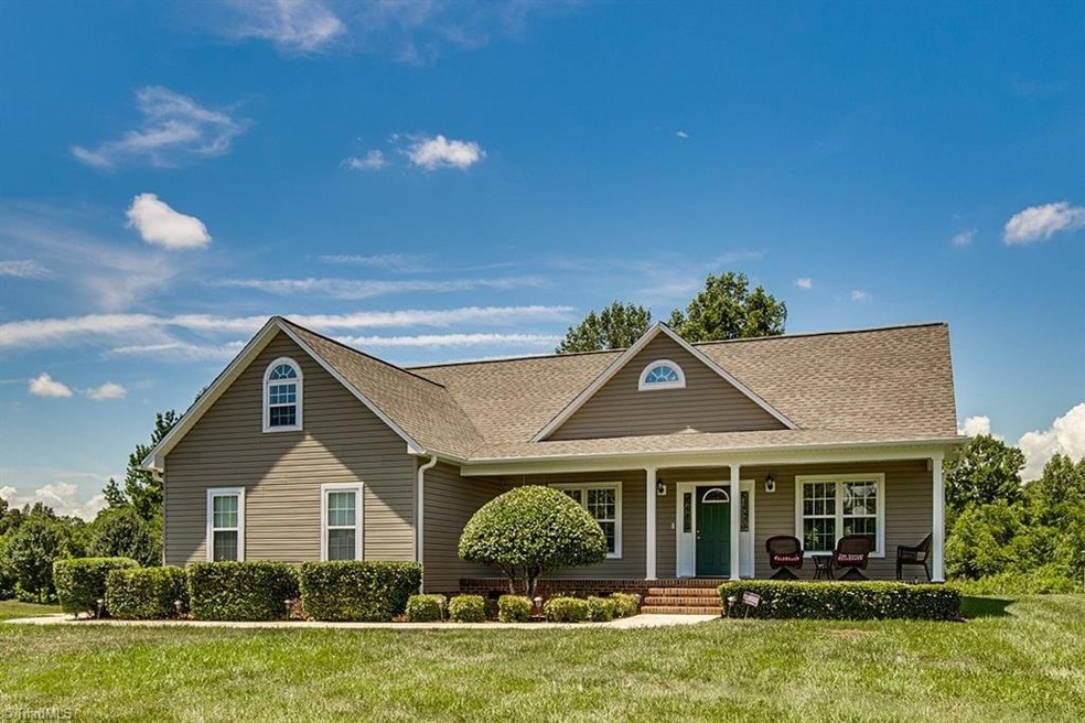 3320 W Fork Dr, Asheboro, NC 27205 - photo 1