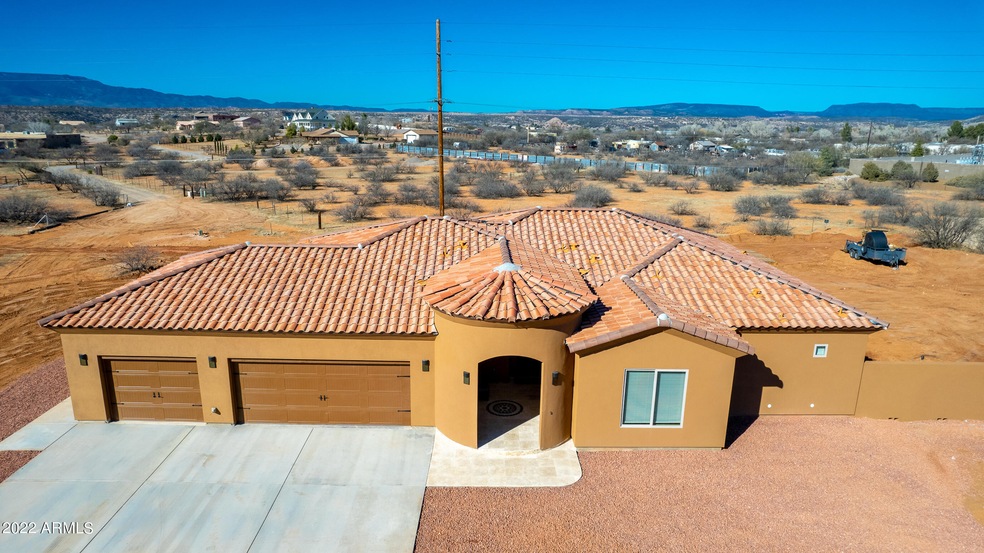 1246 Angel Crest Dr, Cornville, AZ 86325 - photo 1