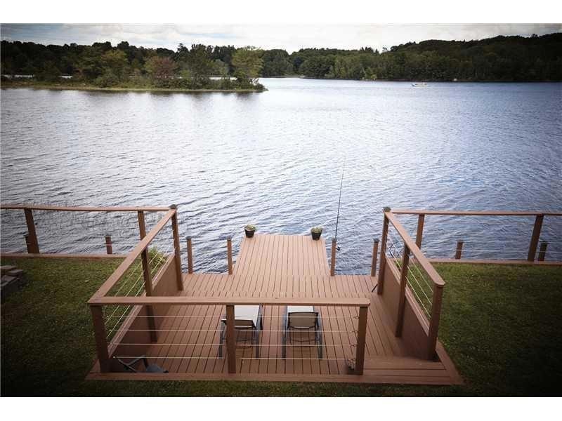 Waterfront/Dock/Pier