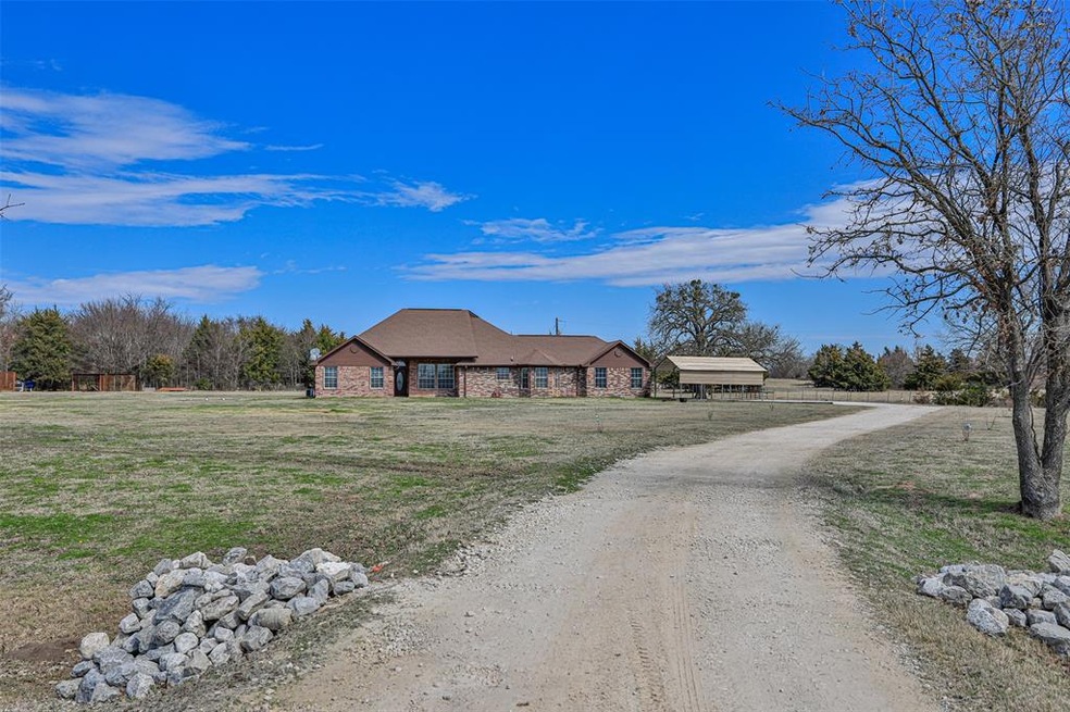 2221 County Road 136, Gainesville, TX 76240 - photo 1