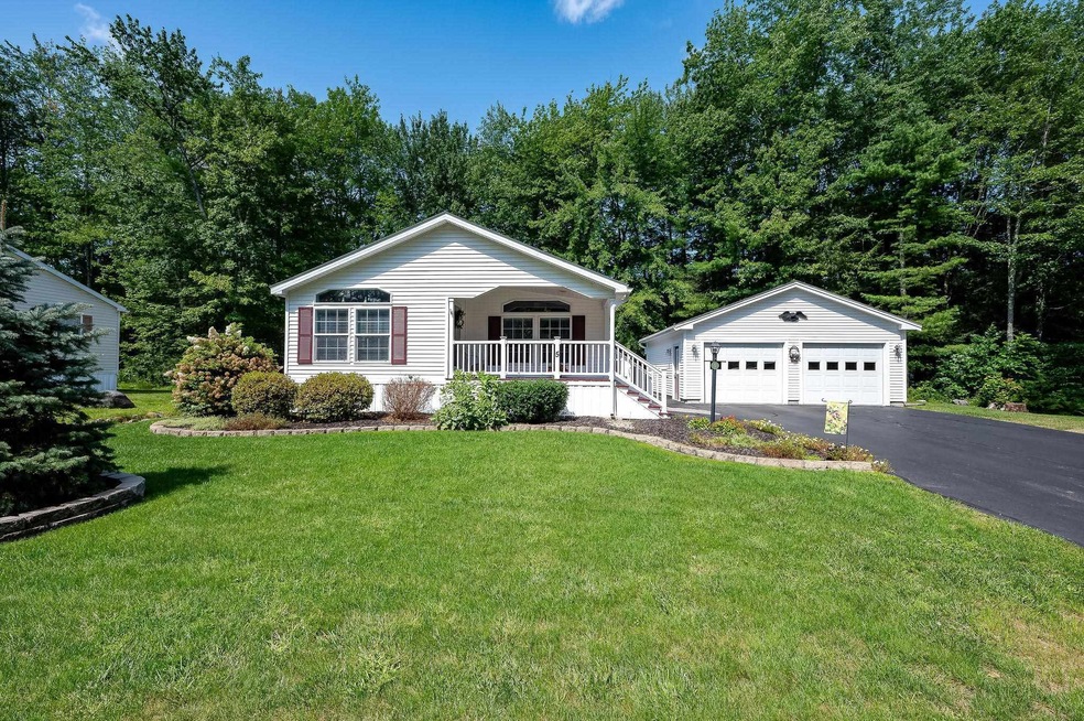 5 Cinder Ct, Rochester, NH 03868 - photo 1