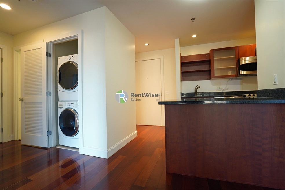 20 2nd St unit 326, Cambridge, MA 02141 - photo 1