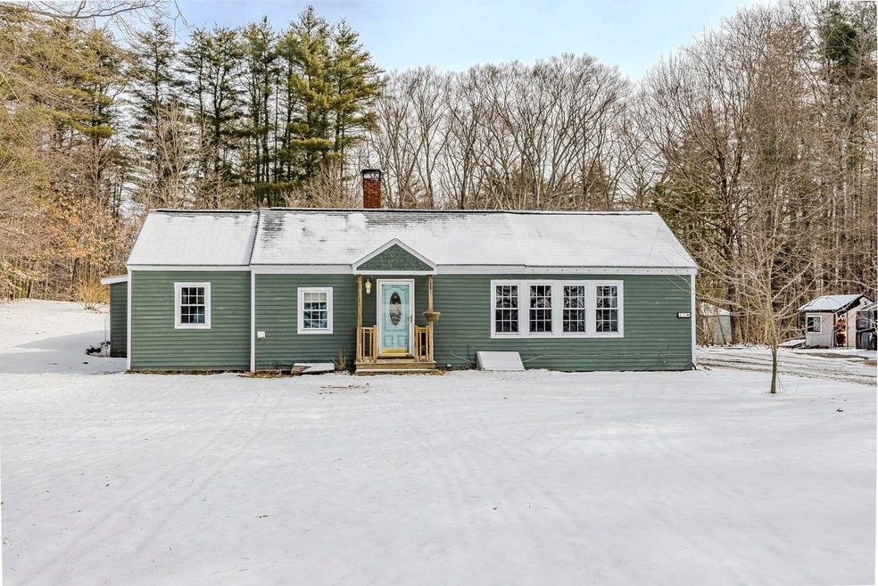 17 New Boston Rd, Newton, NH 03858 - photo 1