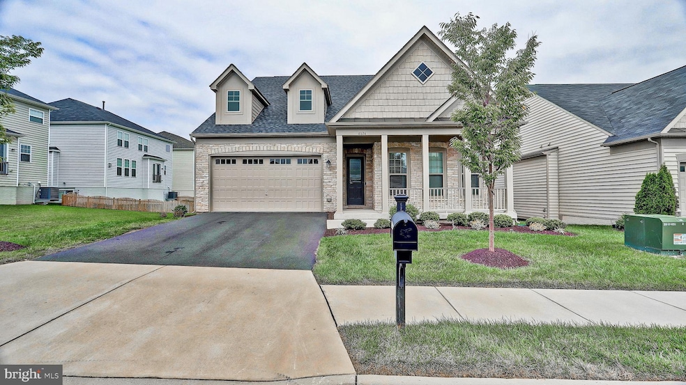 41674 Beckhampton Ct, Aldie, VA 20105 - photo 1