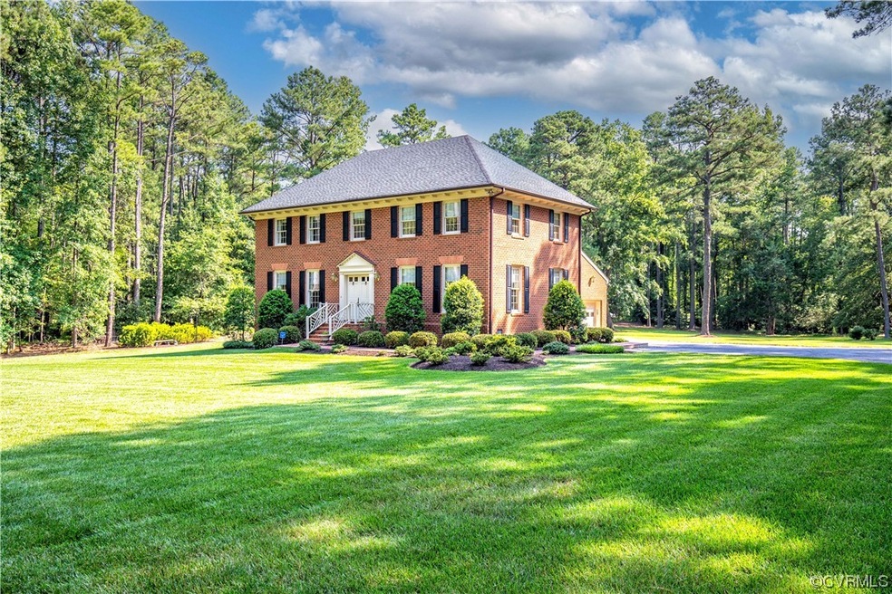 11635 Johnson Rd, Petersburg, VA 23805 - photo 1