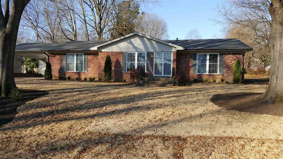 Great family home offers 2000+ sq ft all on one le