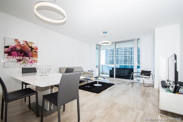 200 Biscayne Boulevard Way unit 3806, Miami, FL 33131 - photo 1