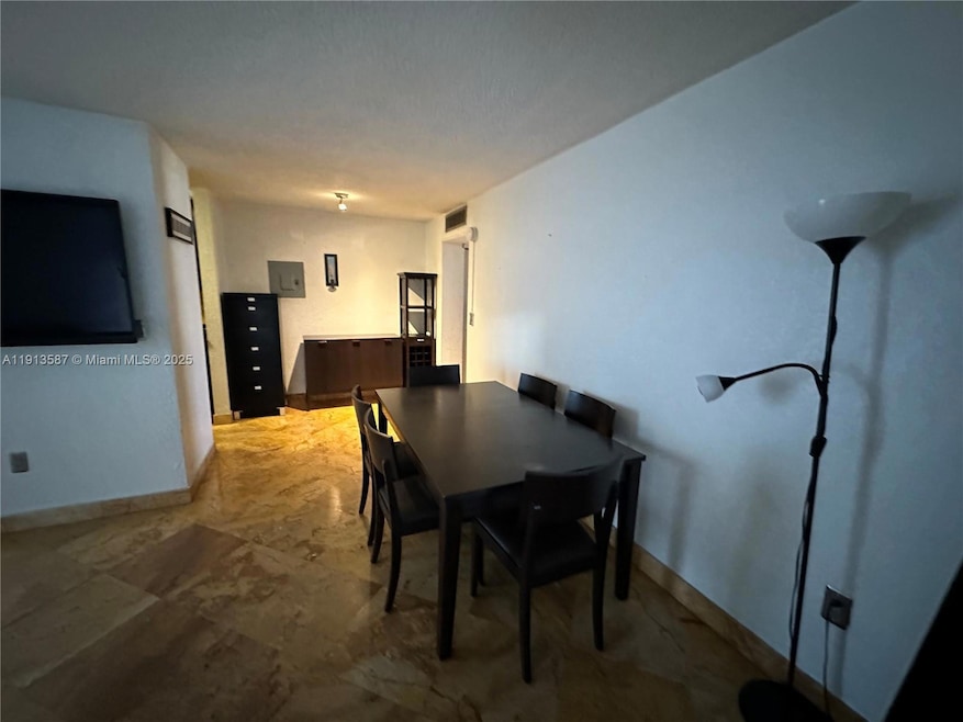 For Rent $1,800/month