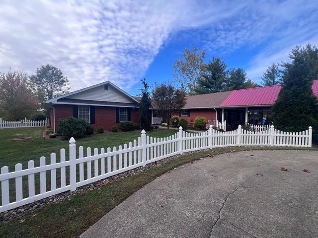 202 Lea St, South Point, OH 45680 - photo 1