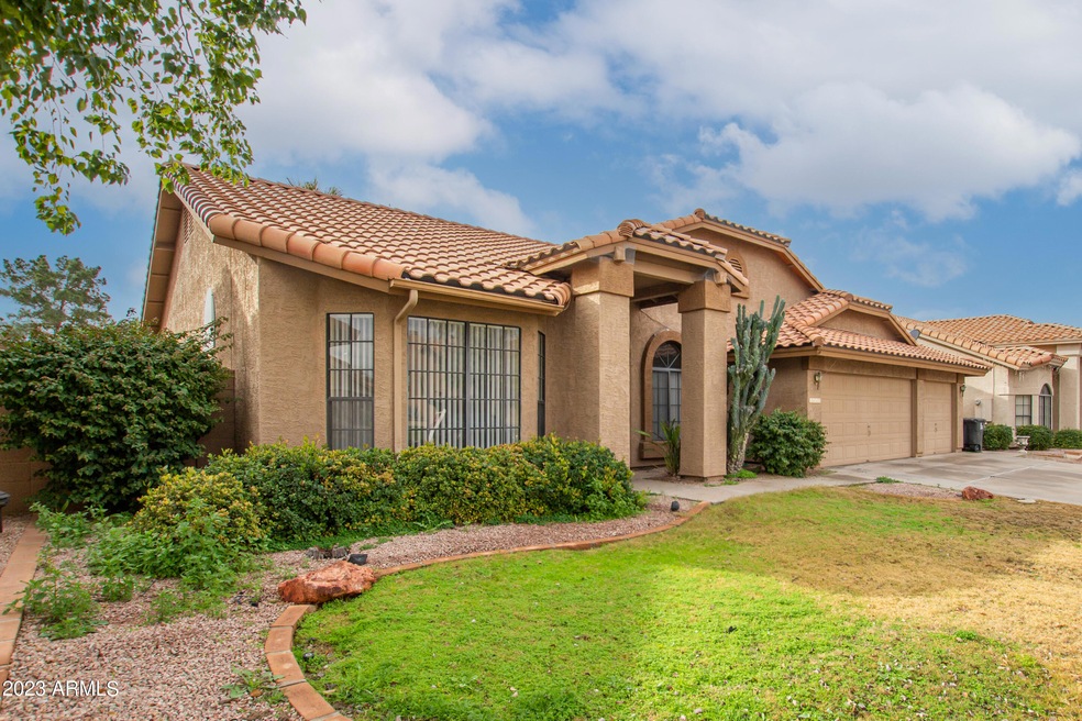 1113 W Sherri Dr, Gilbert, AZ 85233 - photo 1