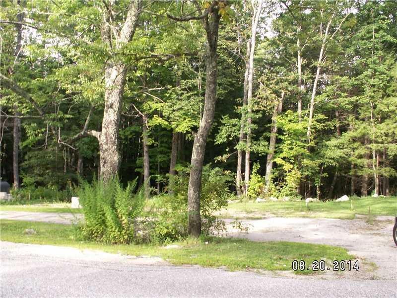 344 Elm St, Mechanic Falls, ME 04256 - photo 1