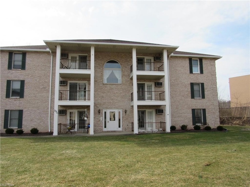 7386 Eisenhower Dr. #4