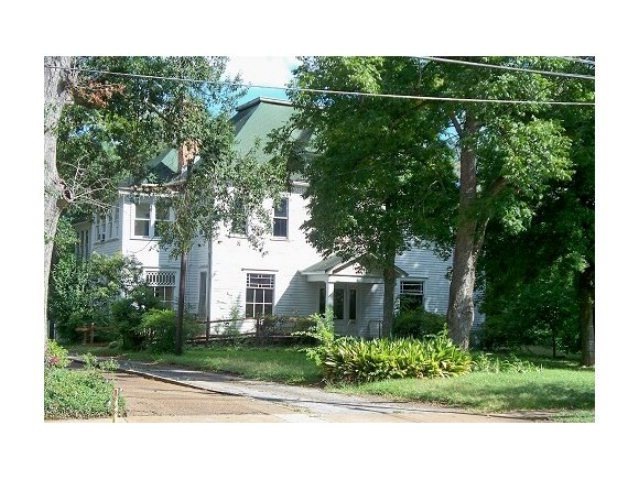 418 N Mound St, Nacogdoches, TX 75961 - photo 1