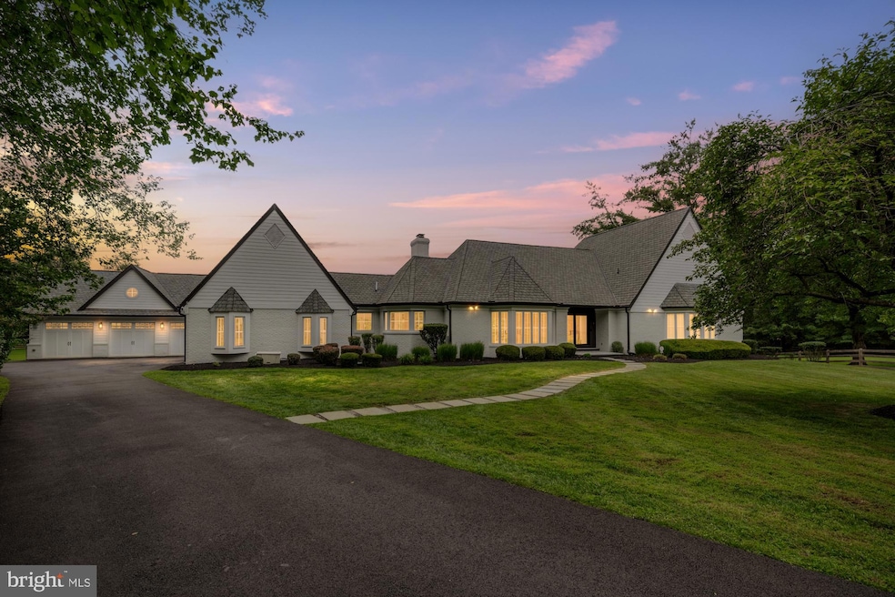 Sold $2,325,000 • Co-Listing Agent