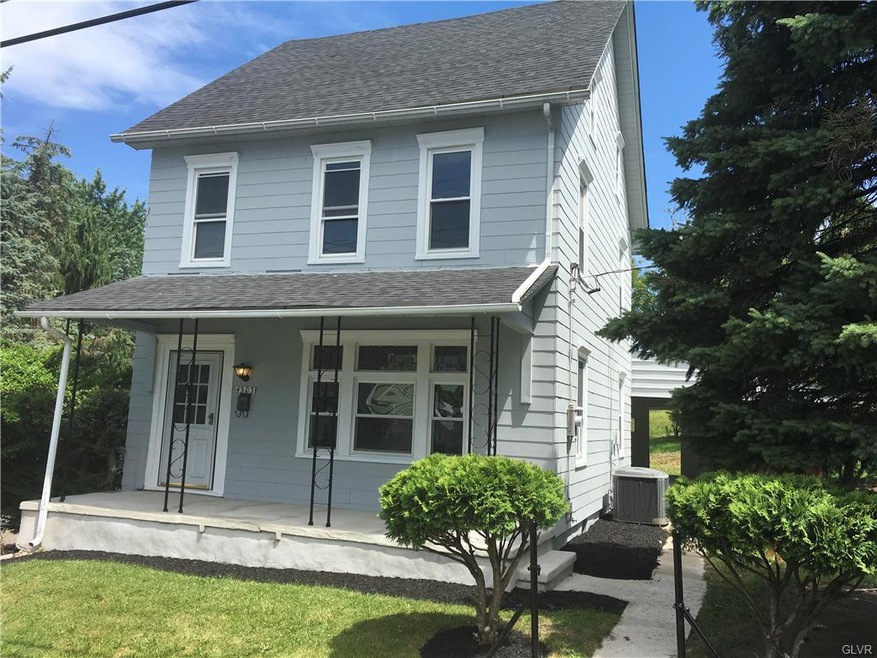 4303 Spruce St, Whitehall, PA 18052 - photo 1