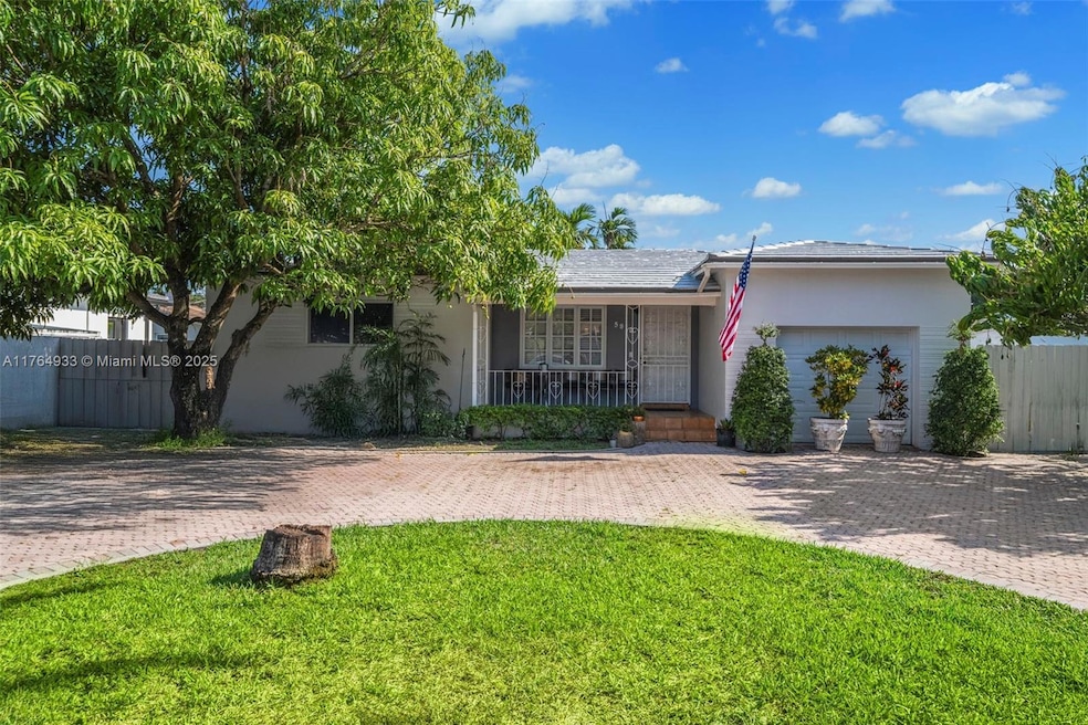 5810 SW 22nd St, Miami, FL 33155 - photo 1