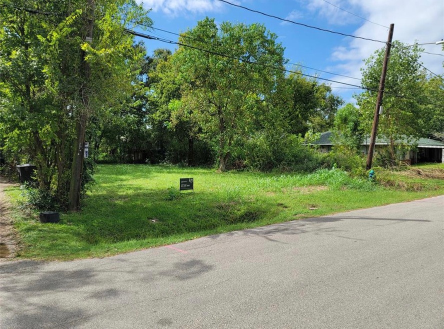 3834 Noah, Houston, TX 77021 - photo 1