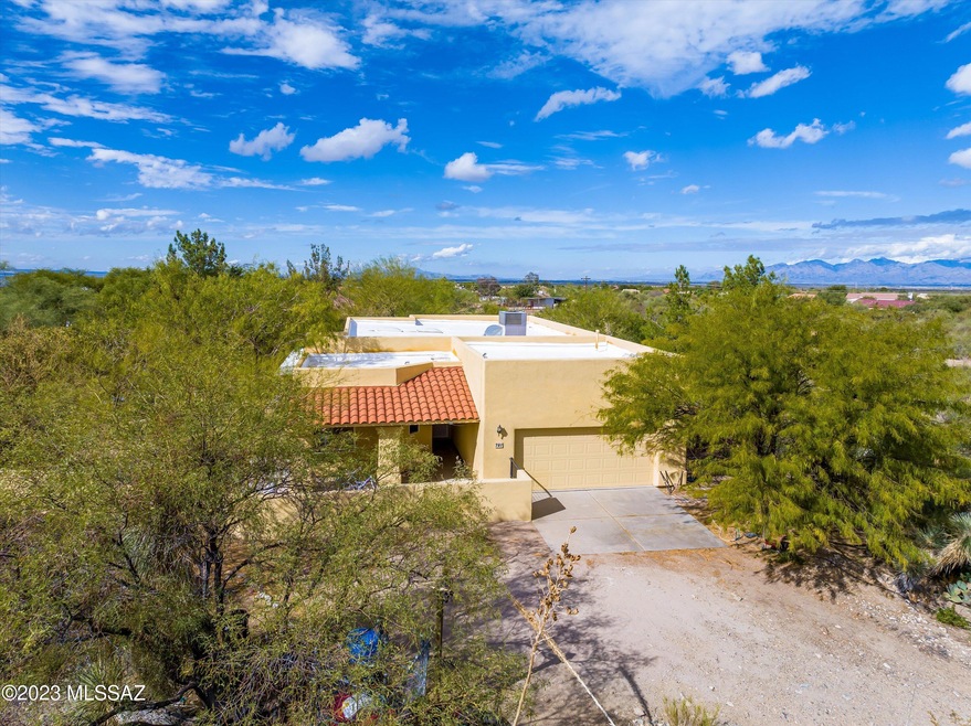 01-Front Aerial
