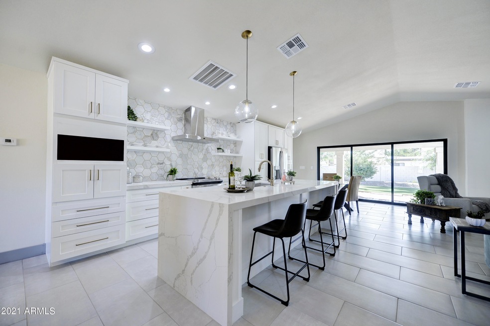 Sold $739,000 • Co-Listing Agent