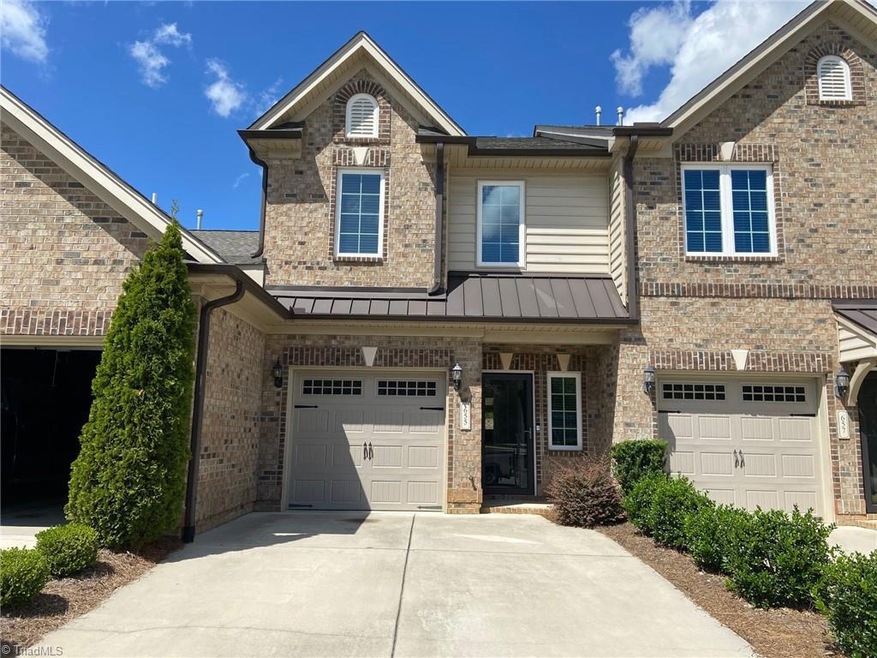 655 Piedmont Crossing Dr, High Point, NC 27265 - photo 1